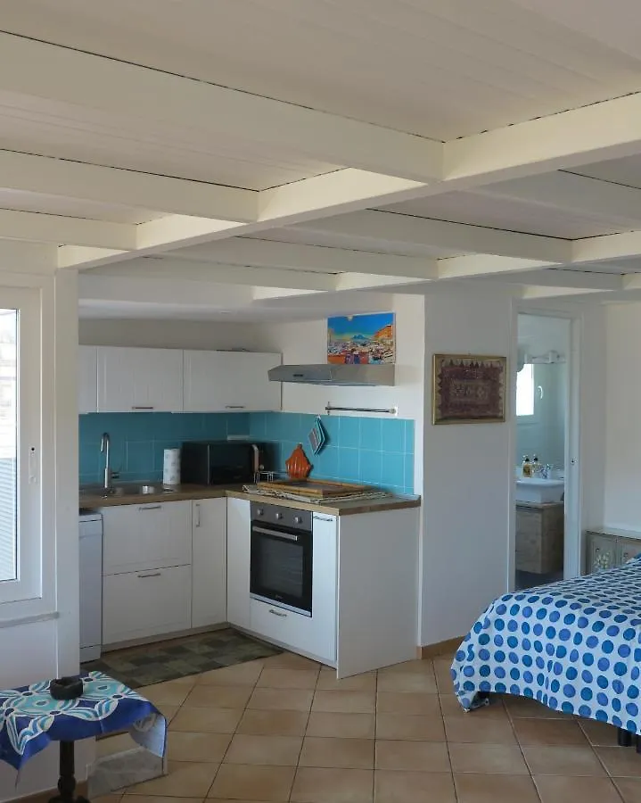Bonbonniere In Chiaia District Apartment Naples